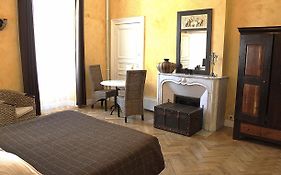 Chateau De Viviez